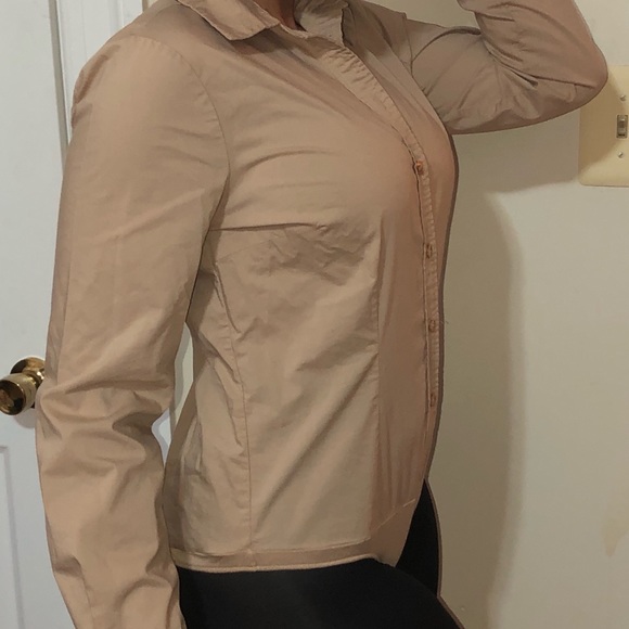 Cream blouse. - Picture 3 of 3